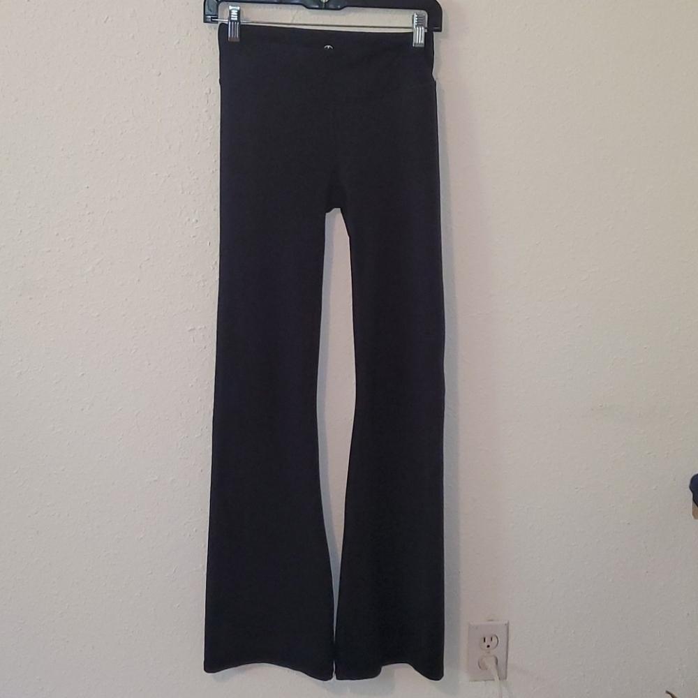 Gaiam Flared Leggings